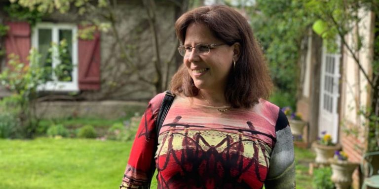 Authority Magazine Interviews Viviane Winthrop